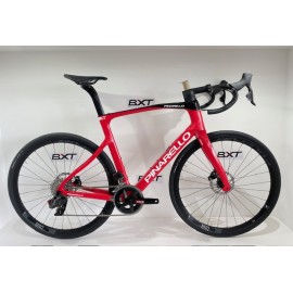 PINARELLO X3 Nero/Rosso SRAM Rival AXS Fulcrum R800