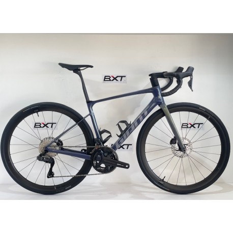 GIANT Defy Advanced Pro 0 Interstellar Giant 103101414