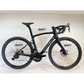 PINARELLO X5 Xolo Black 105 Di2 Ultrafast 40
