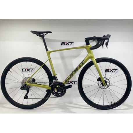 GIANT Defy Advanced 1 Cyber Lime Giant 103102224